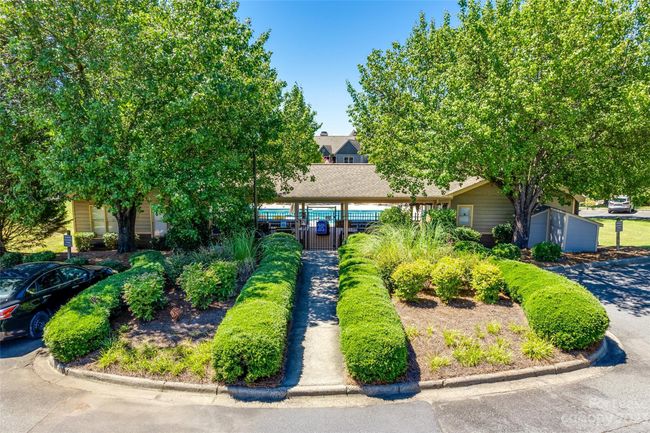 14055 Queens Harbor Rd, Townhouse with 3 bedrooms, 4 bathrooms and null parking in Charlotte NC | Image 20