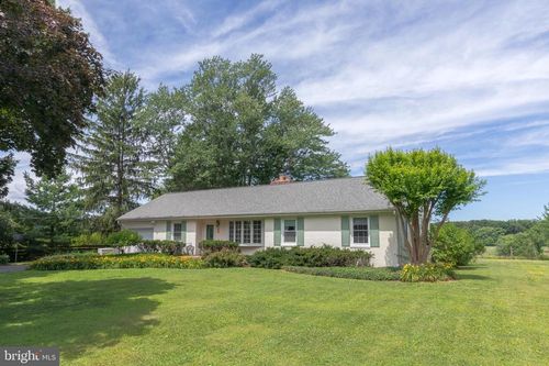 22520 Peach Tree Rd, BOYDS, MD, 20841-8819 | Card Image