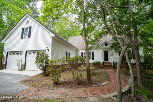 205 N Holland Point Dr, Stella, NC, 28582-9604 | Card Image
