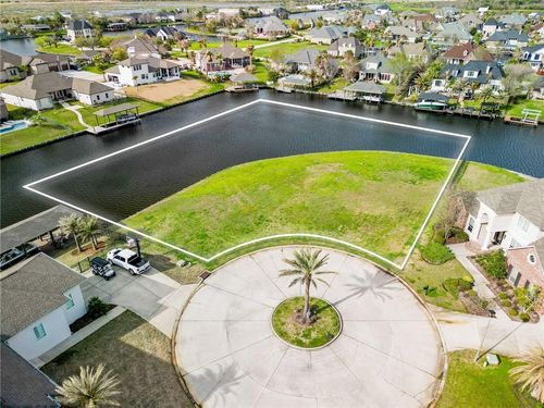 511 Logan Island Ct, Slidell, LA, 70458-5825 | Card Image