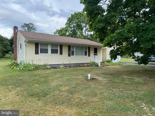 7 Danna Ln, Bridgeton, NJ, 08302-4307 | Card Image