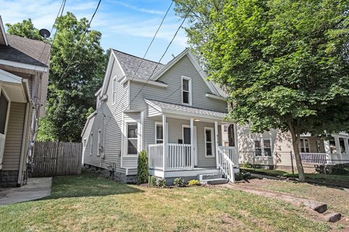 816 Oakhill St Se, Grand Rapids, MI, 49507-1445 | Card Image