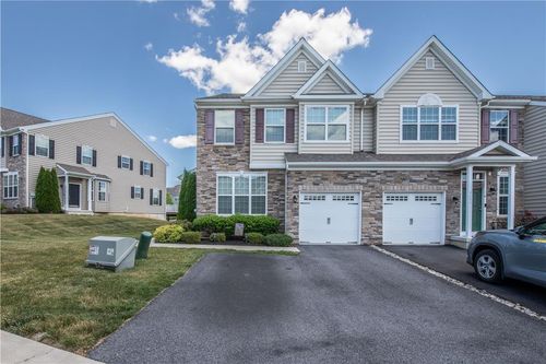 4606 Woodbrush Way, ALLENTOWN, PA, 18104-9211 | Card Image