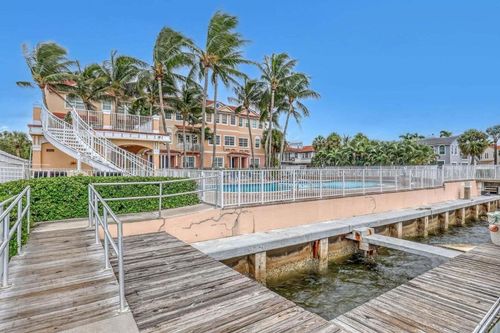 149 Harbors Way, Boynton Beach, FL, 33435-2400 | Card Image