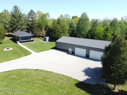 161 Tomahawk Cir, Falls Of Rough, KY, 40119-6632 | Card Image