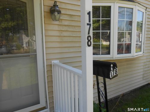 178 Larkin Ct, Stratford, CT, 06615-7464 | Card Image