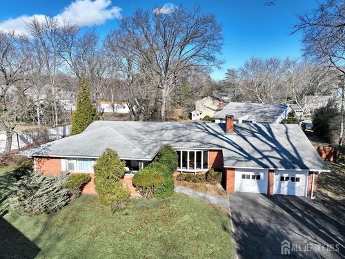 11 Kenneth Rd, Montclair, NJ, 07043-2541 | Card Image