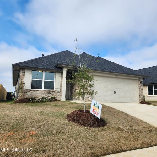 7745 Ferndale Dr, Olive Branch, MS, 38654-1098 | Card Image
