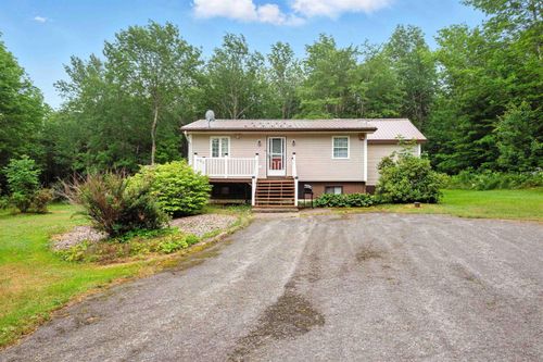 52 N River Rd, Aylesford, NS, B0P1C0 | Card Image