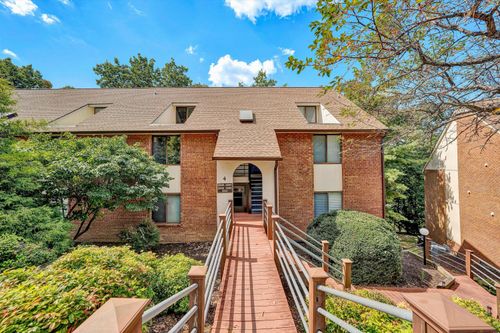 3349-3349 Forest Ridge Rd, Roanoke, VA, 24018-5051 | Card Image