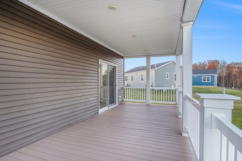 11765 Town Square Blvd Ne, Rockford, MI, 49341 | Card Image