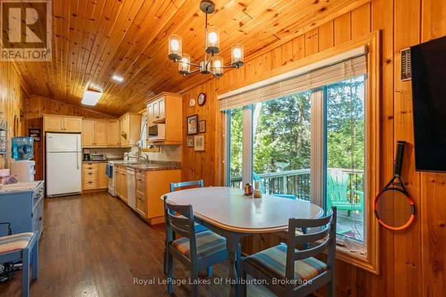1358 Kushog Lake Rd, House other with 4 bedrooms, 3 bathrooms and 6 parking in Algonquin Highlands ON | Image 16