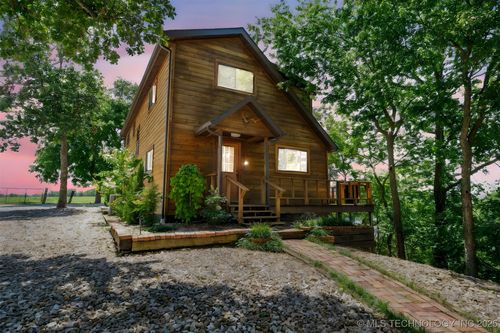 69125 E 252 Rd, Wyandotte, OK, 74370-3352 | Card Image