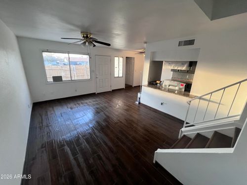 8426 N 34th Dr, Phoenix, AZ, 85051-5955 | Card Image