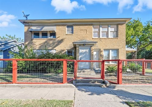 800 W Lowden Street, Fort Worth, TX, 76110 | Card Image