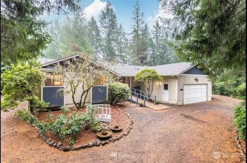 91 E Paint Brush Lane, Union, WA, 98592 | Card Image