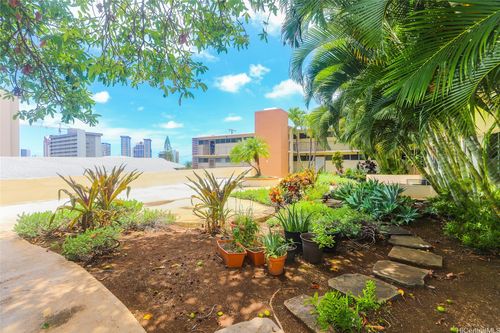 apt-105-1423 Emerson St, Honolulu, HI, 96813-2128 | Card Image