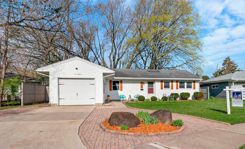 518 Hilton Drive, MADISON, WI, 53711-1119 | Card Image