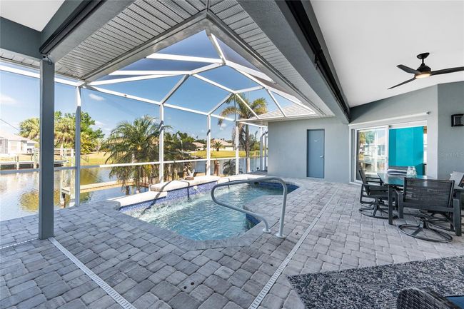 15674 Applewhite Cir, House other with 3 bedrooms, 3 bathrooms and null parking in Port Charlotte FL | Image 47