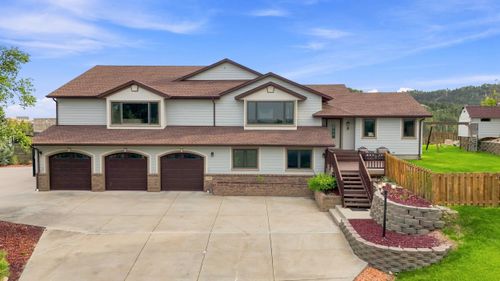 1183 Woodridge Drive, Rapid City, SD, 57701-0000 | Card Image