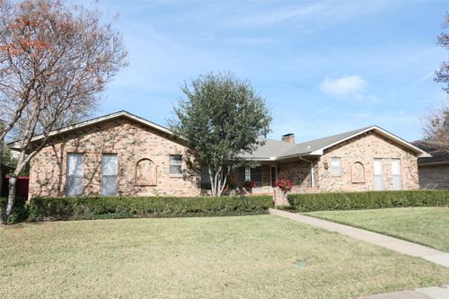 6317 Rincon Way, Dallas, TX, 75214-2040 | Card Image