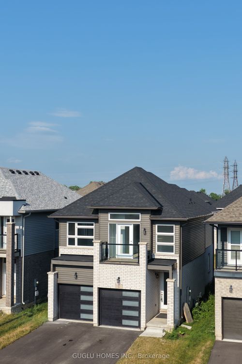 37 Mclaughlin St, Welland, ON, L3B0J9 | Card Image