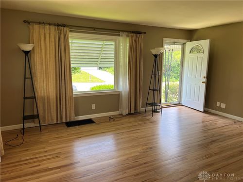 116 S Hayden Ave, Dayton, OH, 45431-1968 | Card Image
