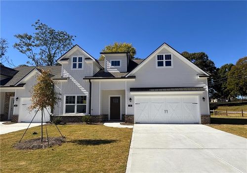 17-20 S Main St, Cleveland, GA, 30528-1301 | Card Image