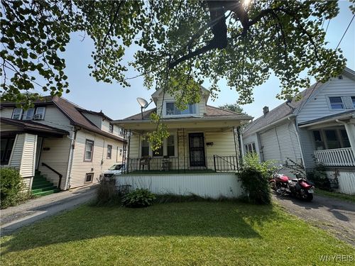 95 Poultney Ave, Buffalo, NY, 14215-2231 | Card Image