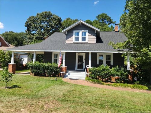 114 W Donaldson Ave, Raeford, NC, 28376-2612 | Card Image