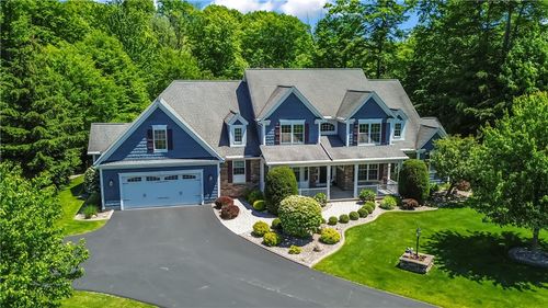 24 Whisper Creek Court, Greece, NY, 14626 | Card Image