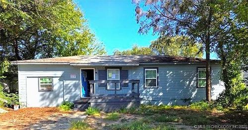 809 E 52nd St N, Tulsa, OK, 74126-2757 | Card Image