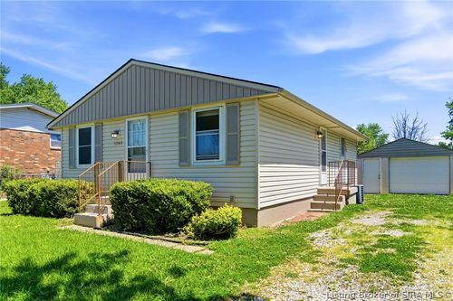 1706 Beaumont Drive, Clarksville, IN, 47129 | Card Image