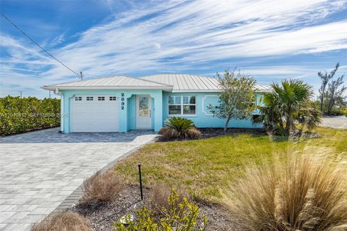 2892 Sanibel Blvd, SAINT JAMES CITY, FL, 33956-2233 | Card Image