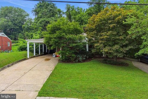6105 Munson Hill Rd, FALLS CHURCH, VA, 22044-2640 | Card Image