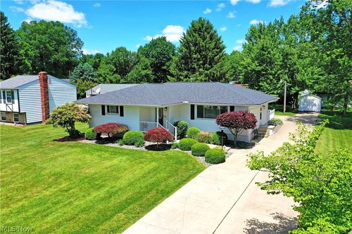 1934 Chester Ave Sw, Warren, OH, 44481-9757 | Card Image