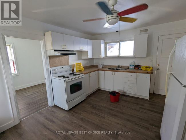54 Cobalt St, Home with 9 bedrooms, 5 bathrooms and 4 parking in Cobalt ON | Image 6