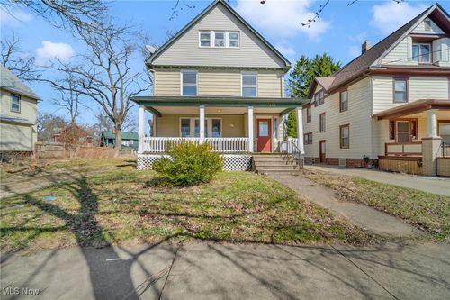 243 S Balch St, Akron, OH, 44302-1647 | Card Image