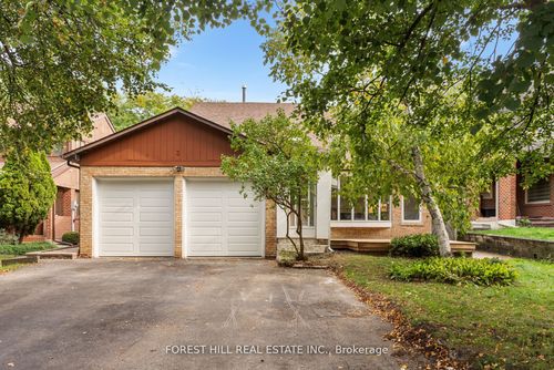 3 Saunders Lane, Thornhill, ON, L3T5K3 | Card Image