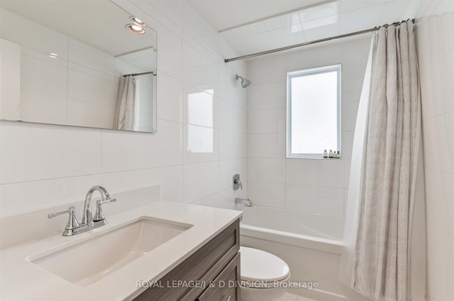 MAIN - 16 Farnham Ave, House other with 3 bedrooms, 2 bathrooms and 1 parking in Toronto ON | Image 19