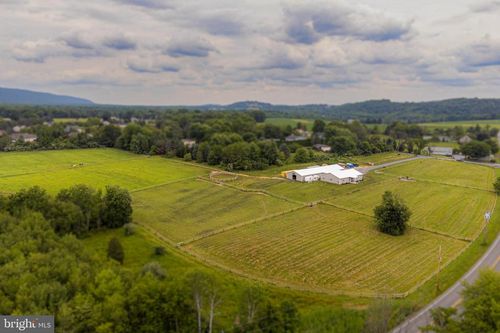 3670 N Dogwood Rd, DANIELSVILLE, PA, 18038-9760 | Card Image
