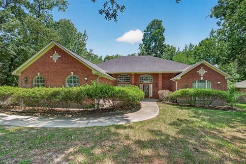 2314 Carriage Run E, Conroe, TX, 77384-3304 | Card Image
