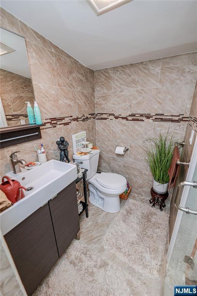 136 Martin Ave, House other with 3 bedrooms, 2 bathrooms and null parking in Clifton NJ | Image 32