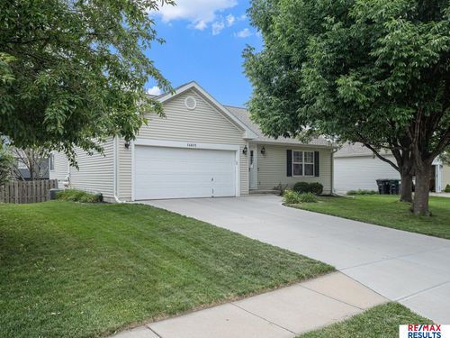 14805 Ruggles St, Omaha, NE, 68116-1420 | Card Image