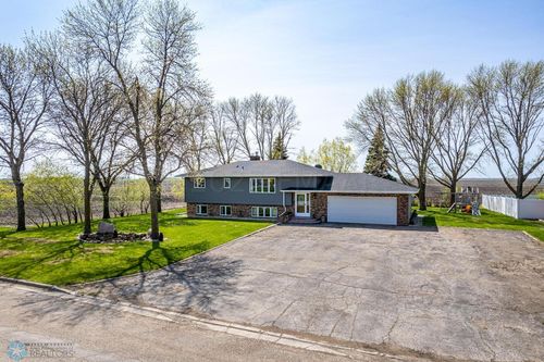 2131 160th Avenue S, Comstock, MN, 56525 | Card Image