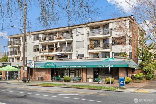 101-7850 Green Lake Drive N, Seattle, WA, 98103 | Card Image