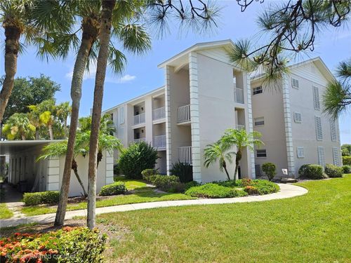 424-437 Cerromar Ln, VENICE, FL, 34293-4417 | Card Image