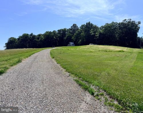 2237 Ridge Rd, GLENVILLE, PA, 17329-9143 | Card Image