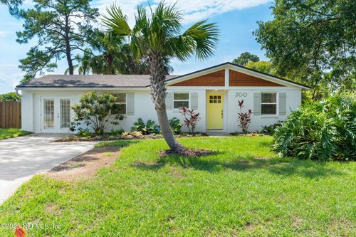 300 Belvedere St, ATLANTIC BEACH, FL, 32233-4174 | Card Image
