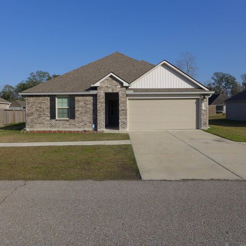 1222 S Pecan Grove Ave, Gonzales, LA, 70737 | Card Image